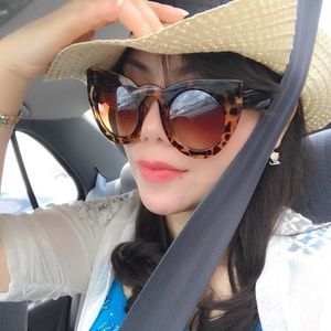 Meet your Posher, Thoa